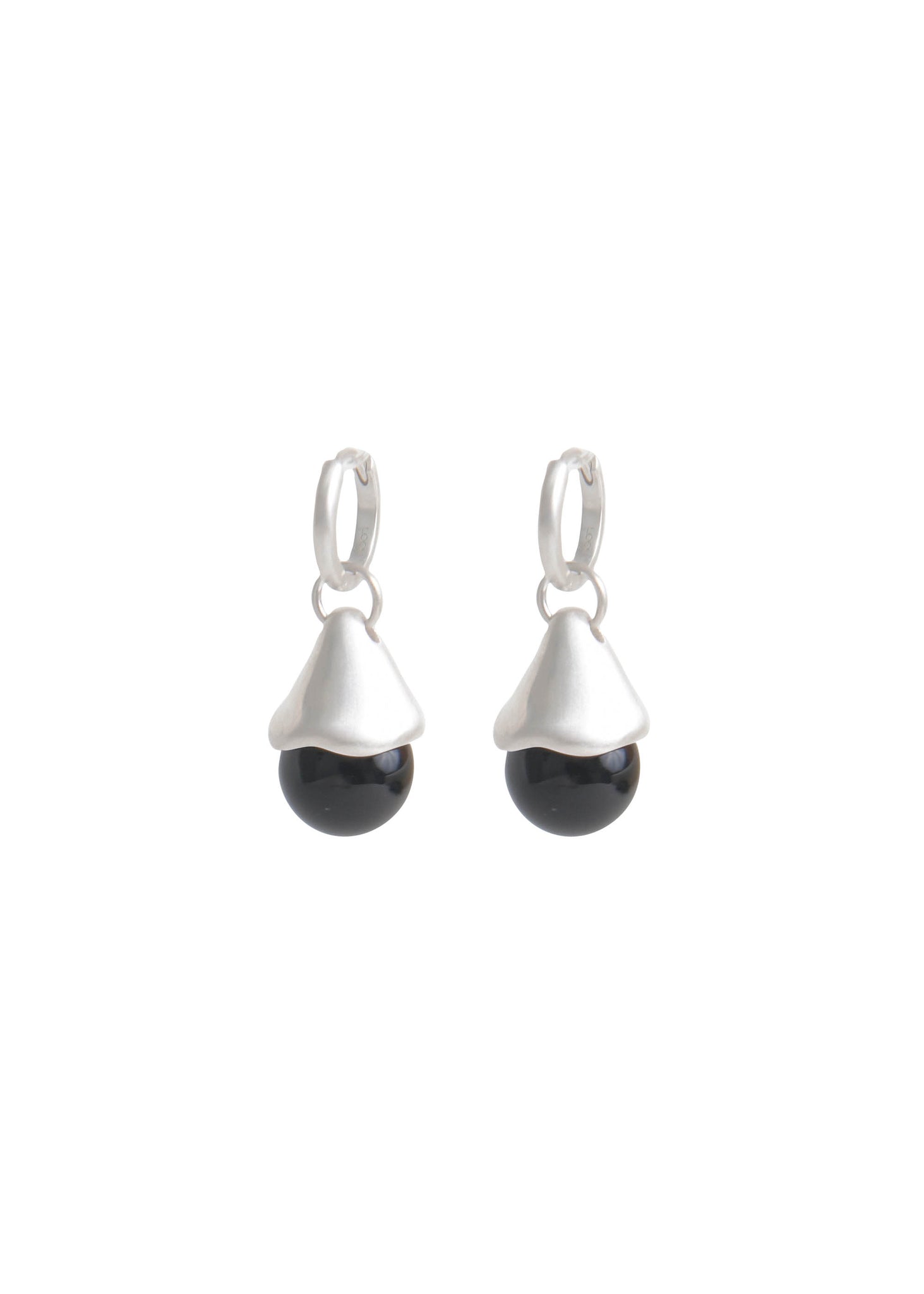 Black Flow Teardrop Earrings