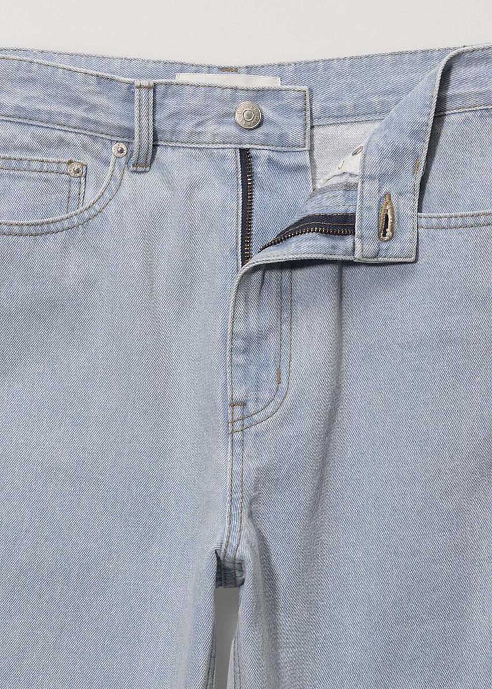 Light Blue Straight-Cut Jeans