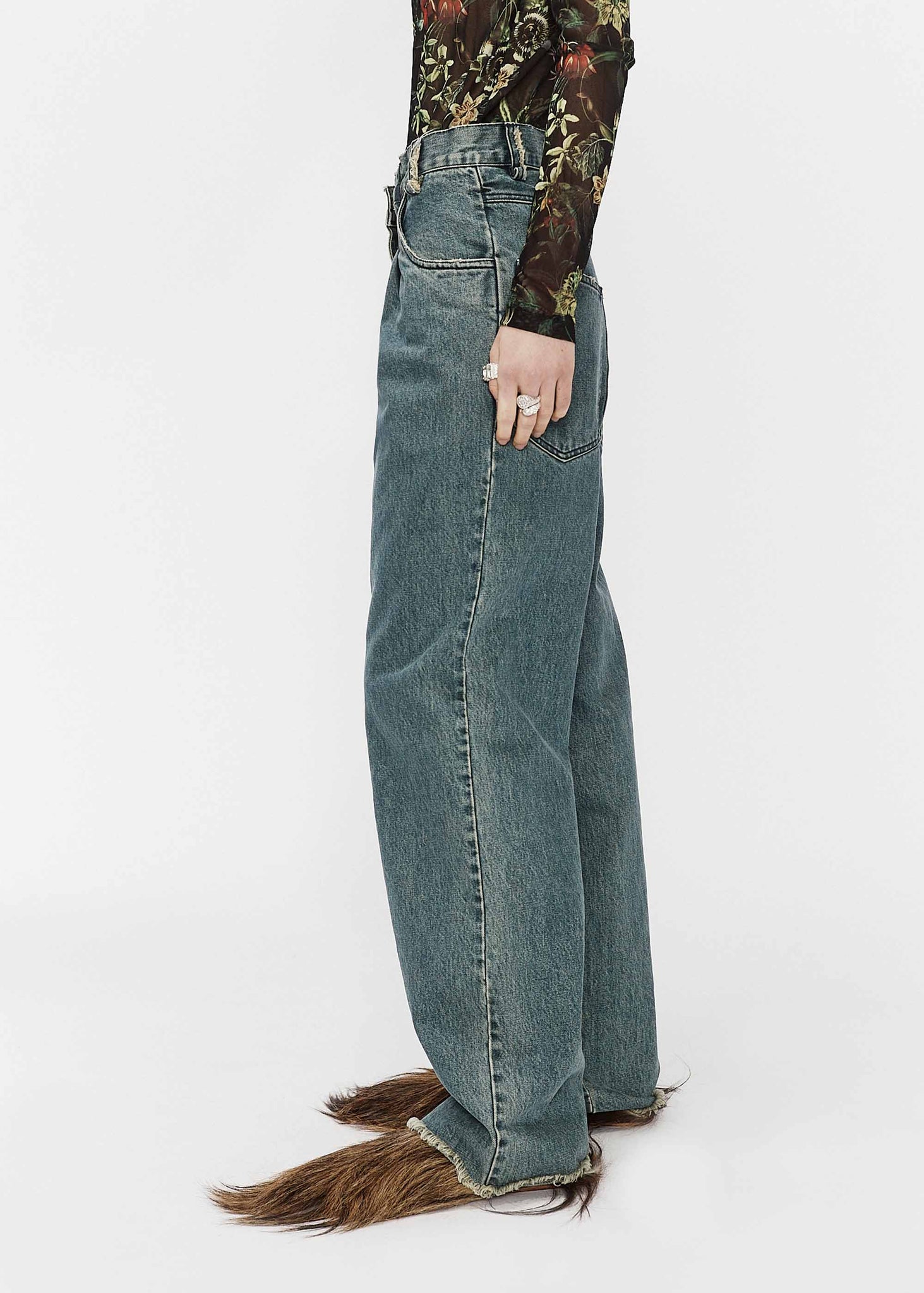 Faded Blue Pleated Jeans