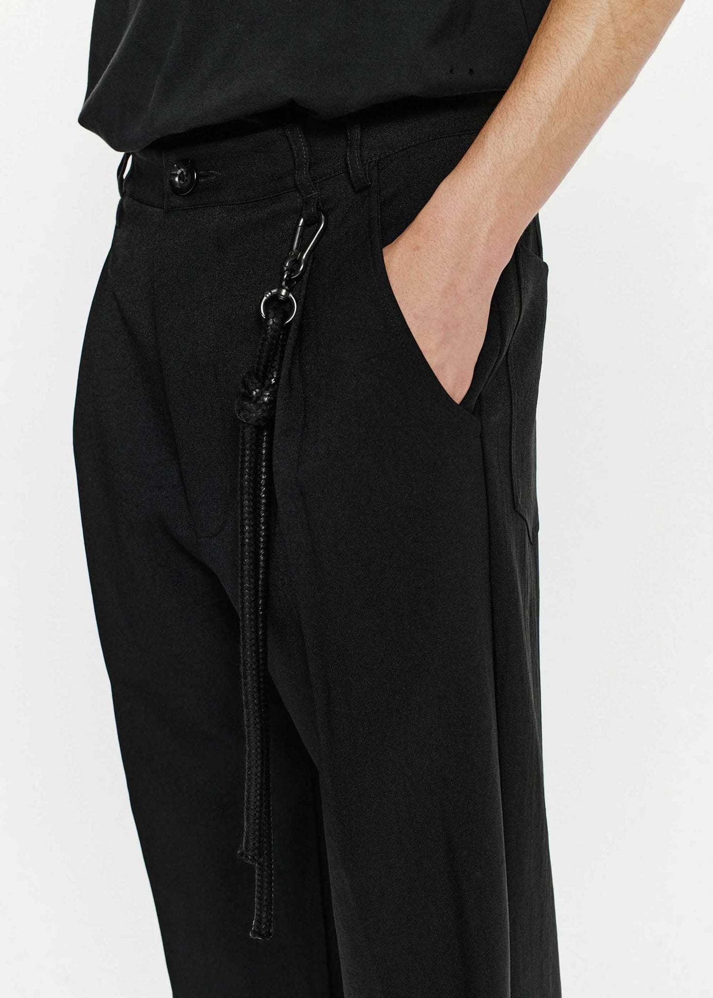 Black Single Pleated Trousers