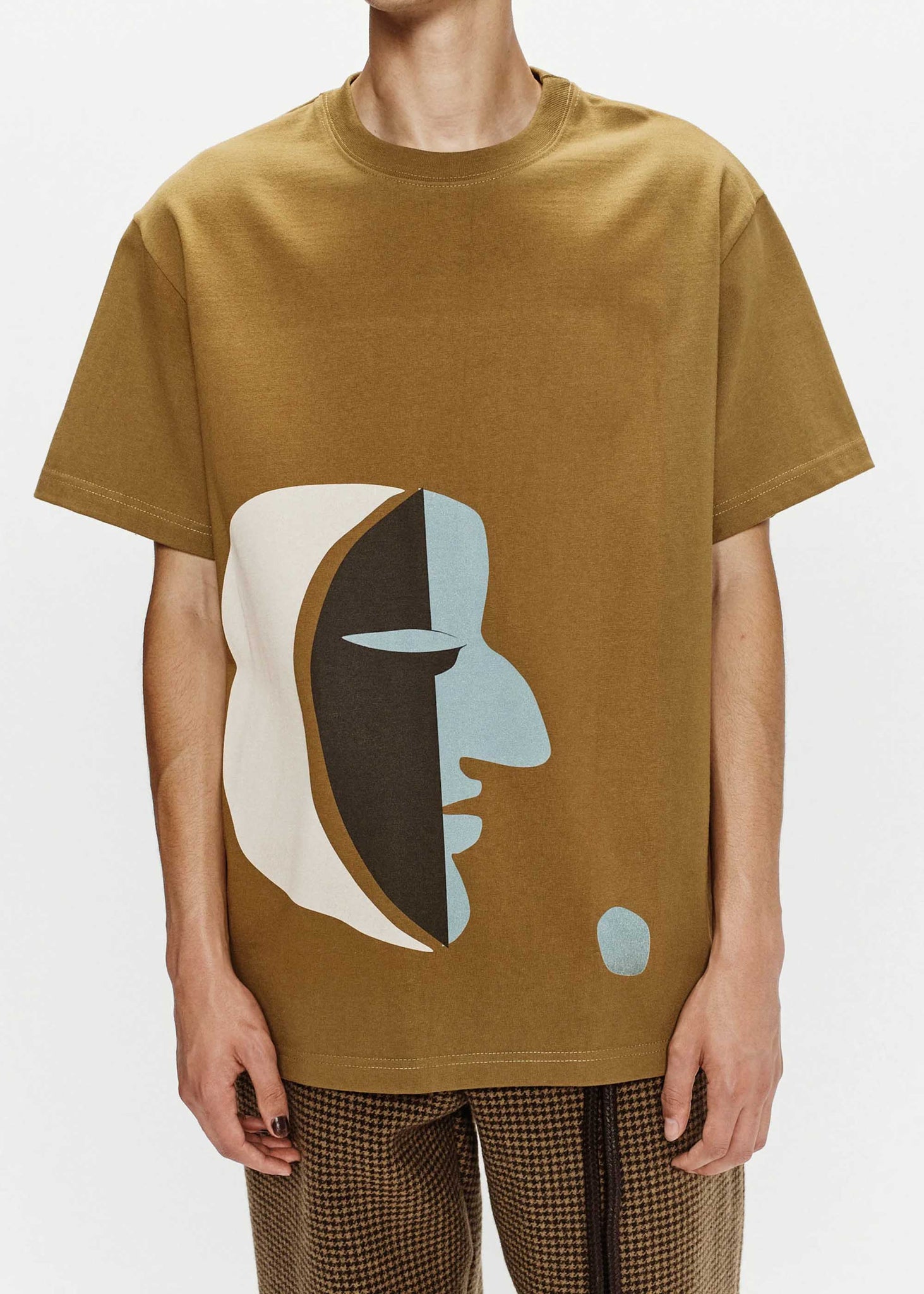 Brown Face Graphic T-Shirt