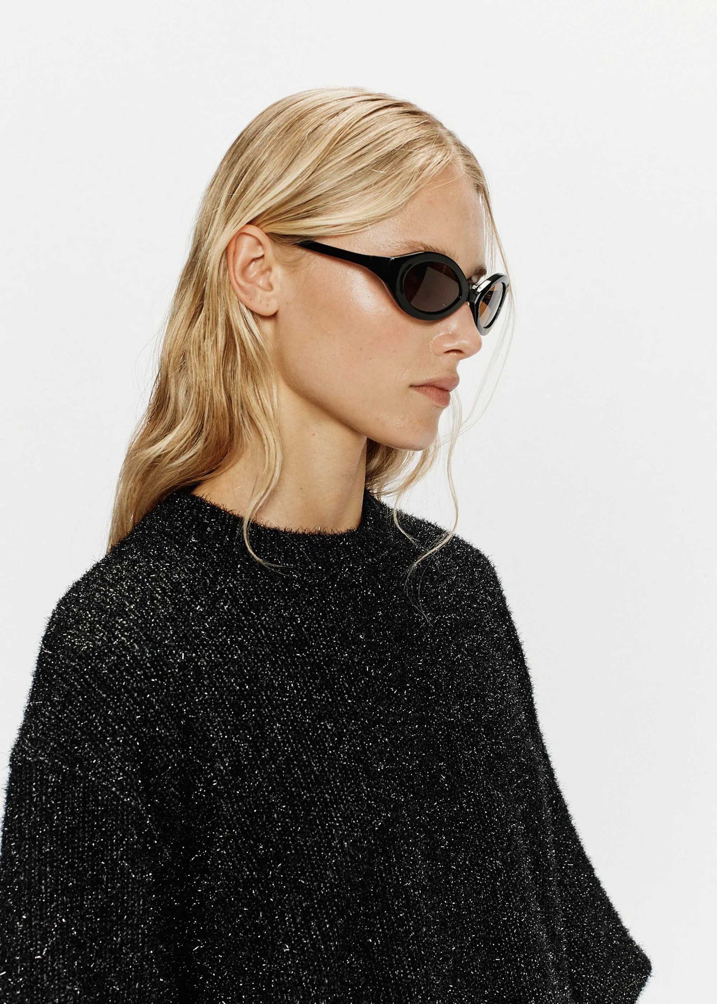 Black Speckled Slit Sleeve Sweater