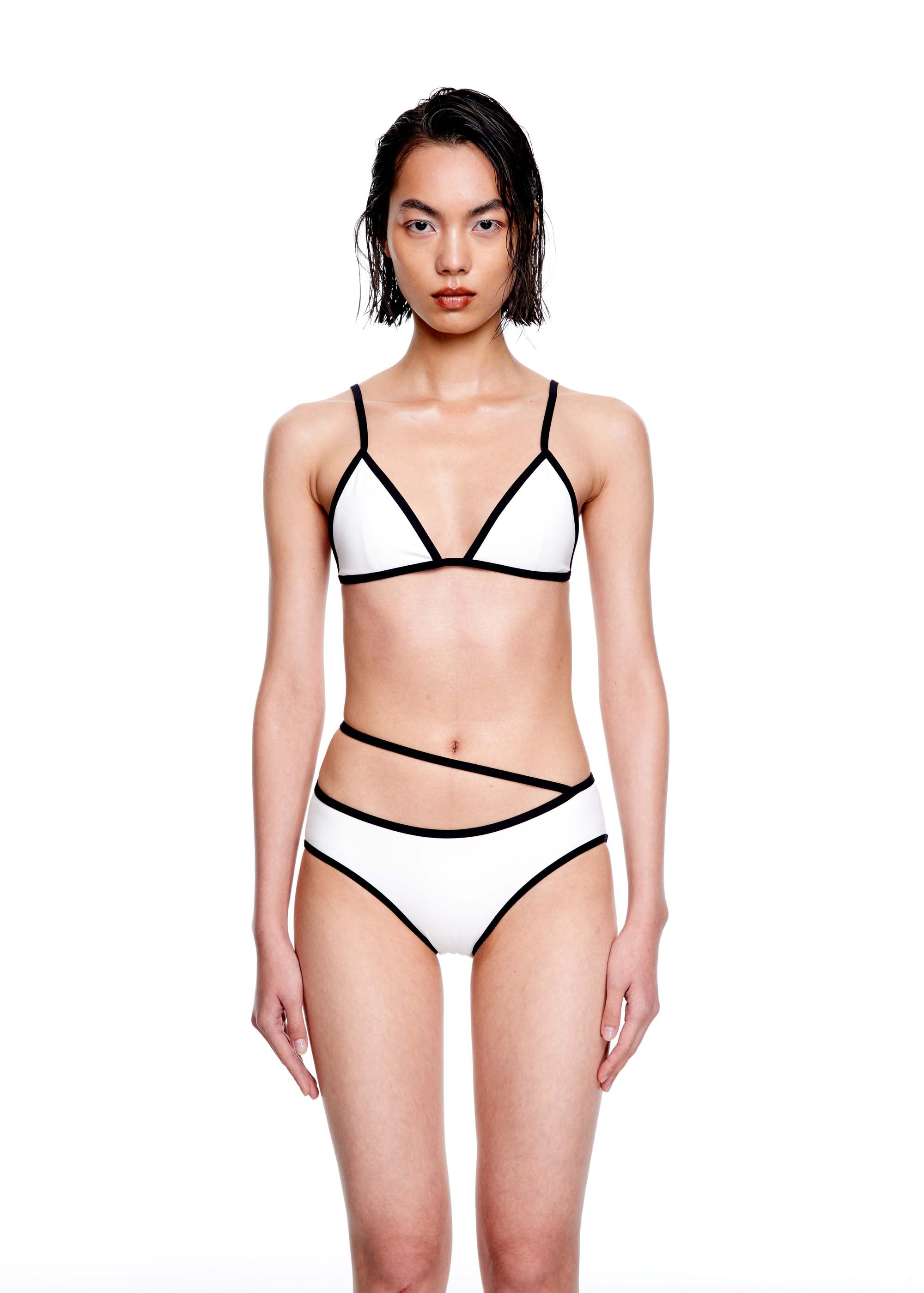 THE BLENDER: Black & White Bikini Set | 157Moments