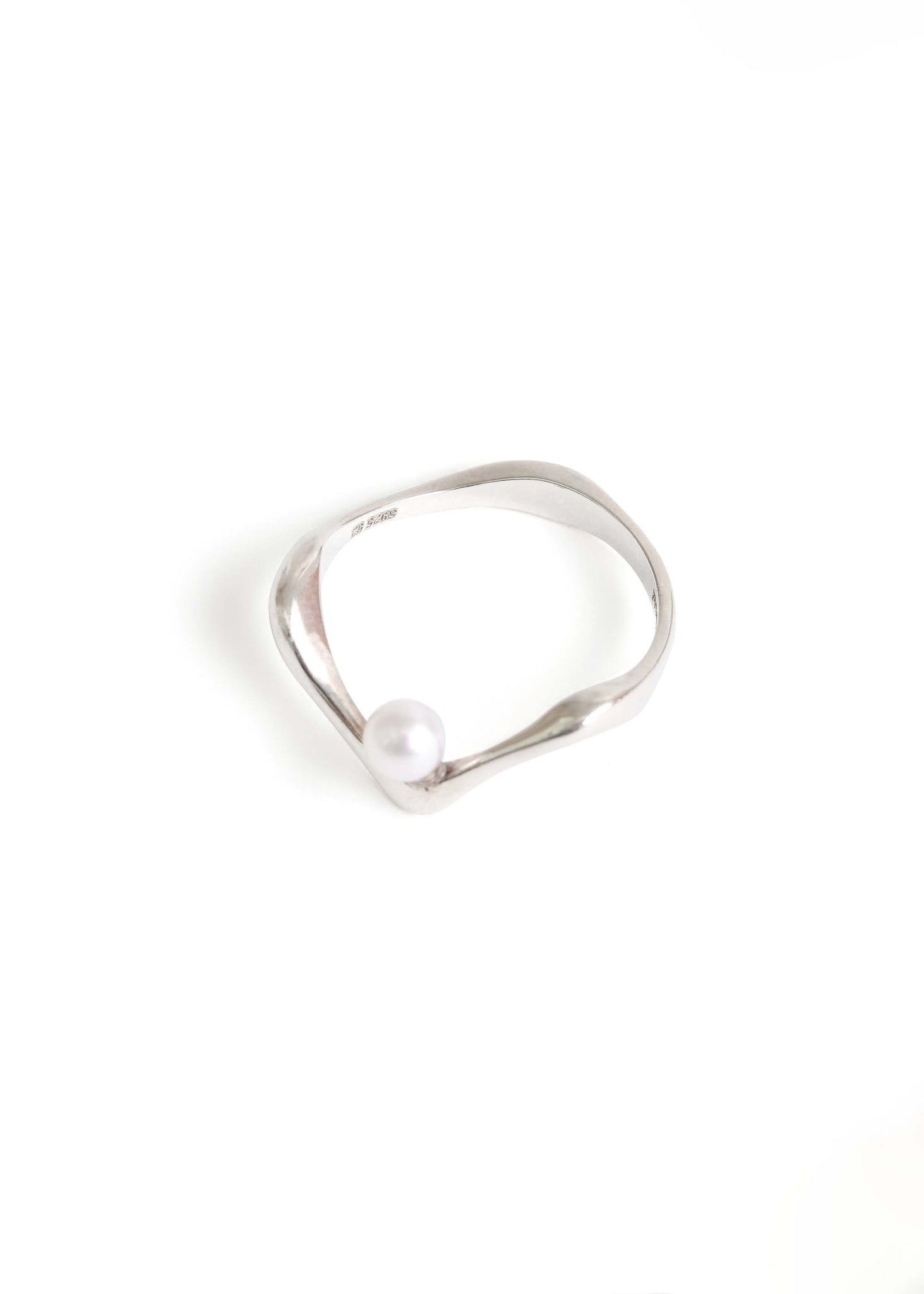 Vally Thin Ring