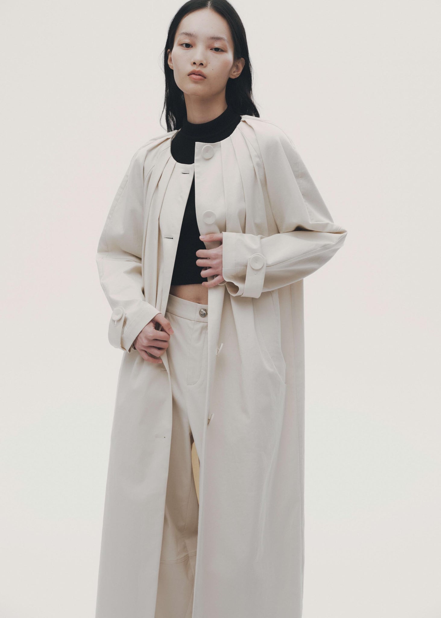 Off-white Pleated Collarless Overcoat