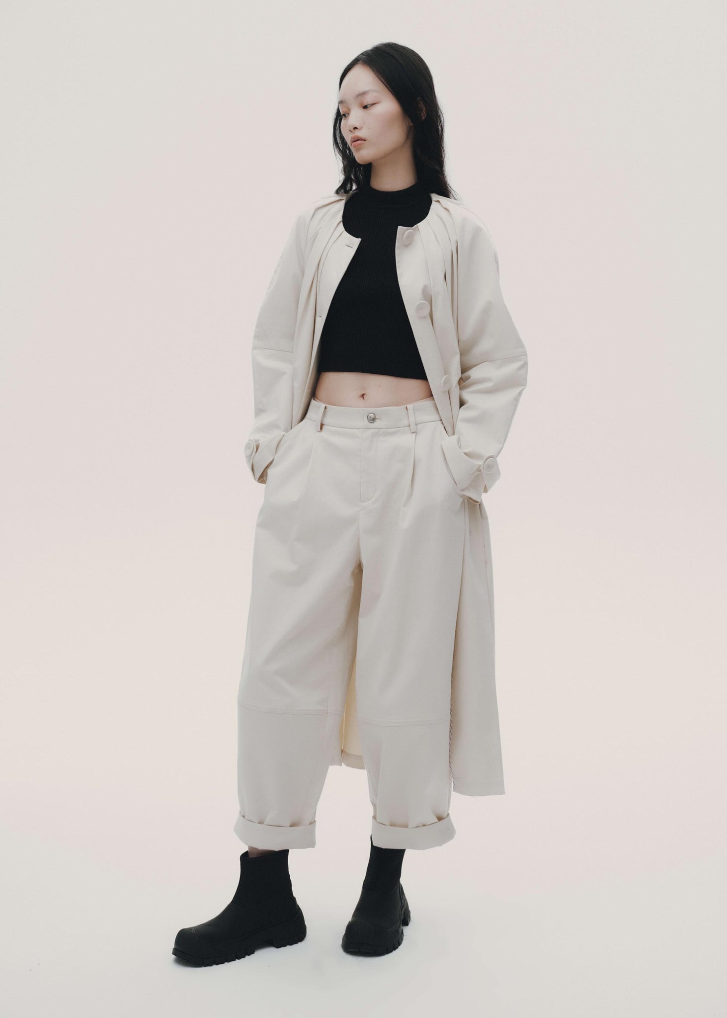 White Barrel Trousers