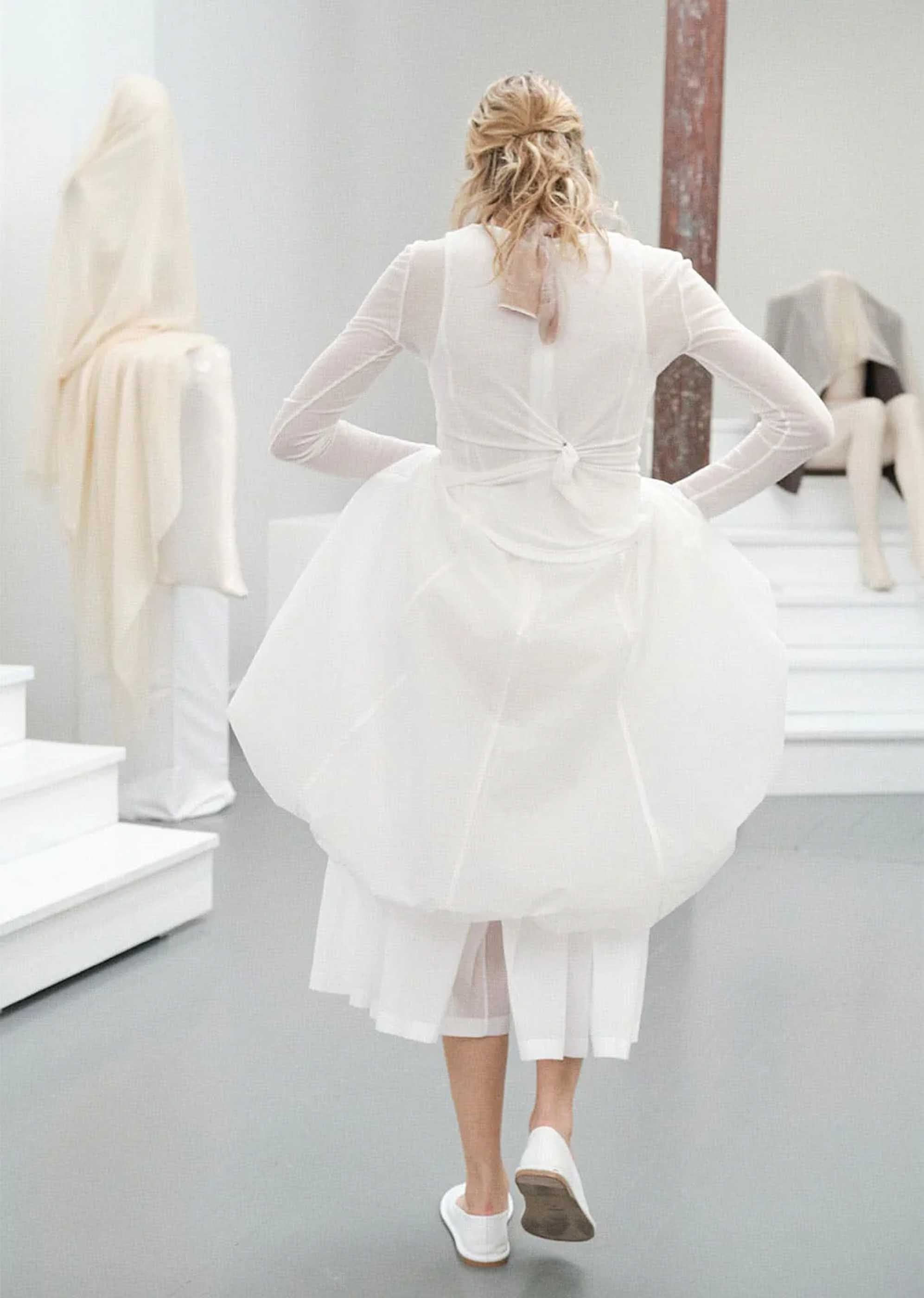 パンツ AMOMENTO shirring culotte pants white AMOMENTO: White Shirring Culotte Pants | 157Moments