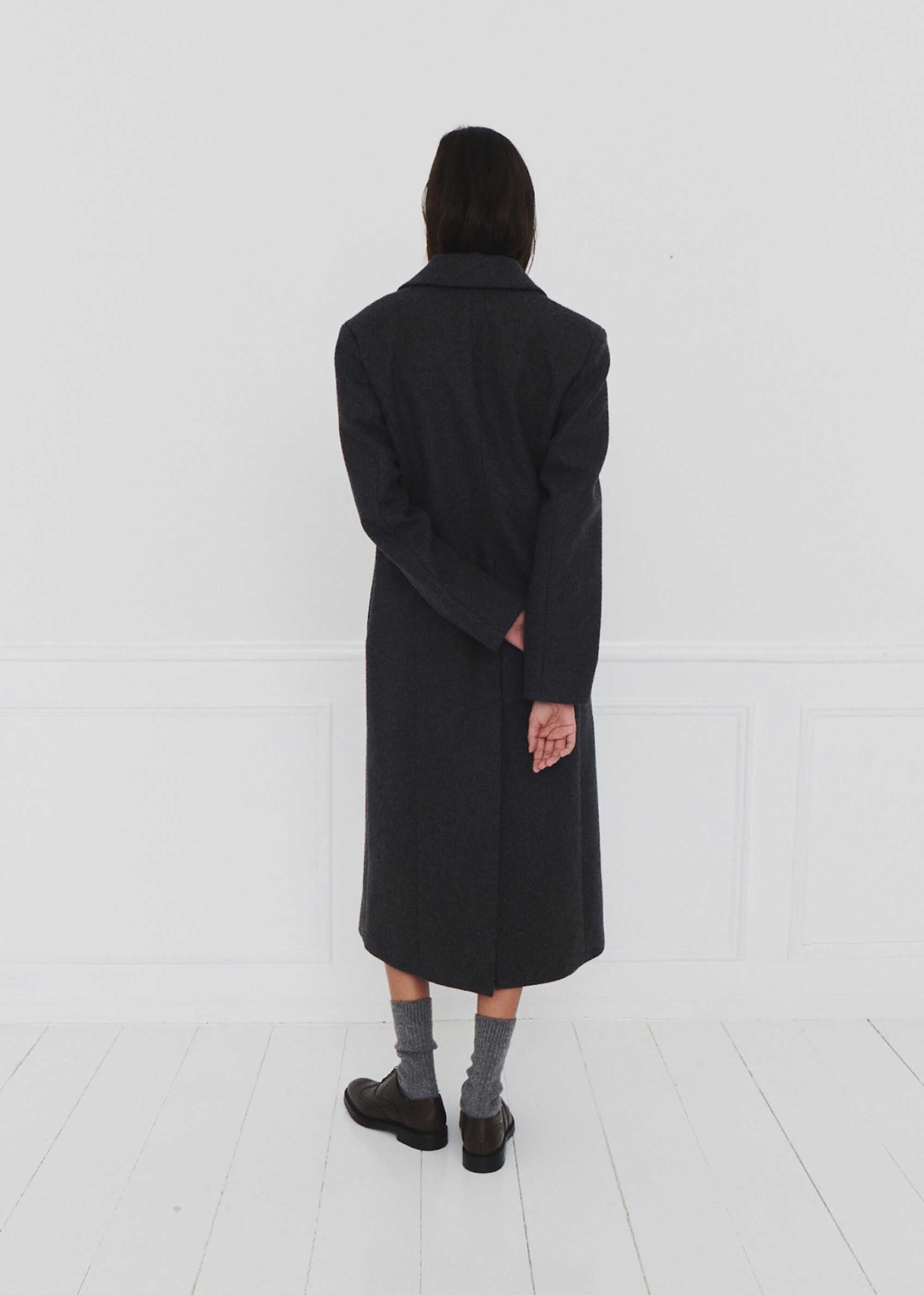 ジャケット・アウター SOFT WOOL TAILOR COAT eaphi gray THE GARMENT: Grey Tailored Wool Coat | 157Moments