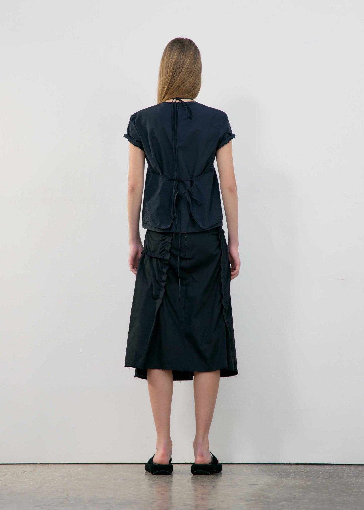 Black Asymmetric Wrinkle Midi Skirt