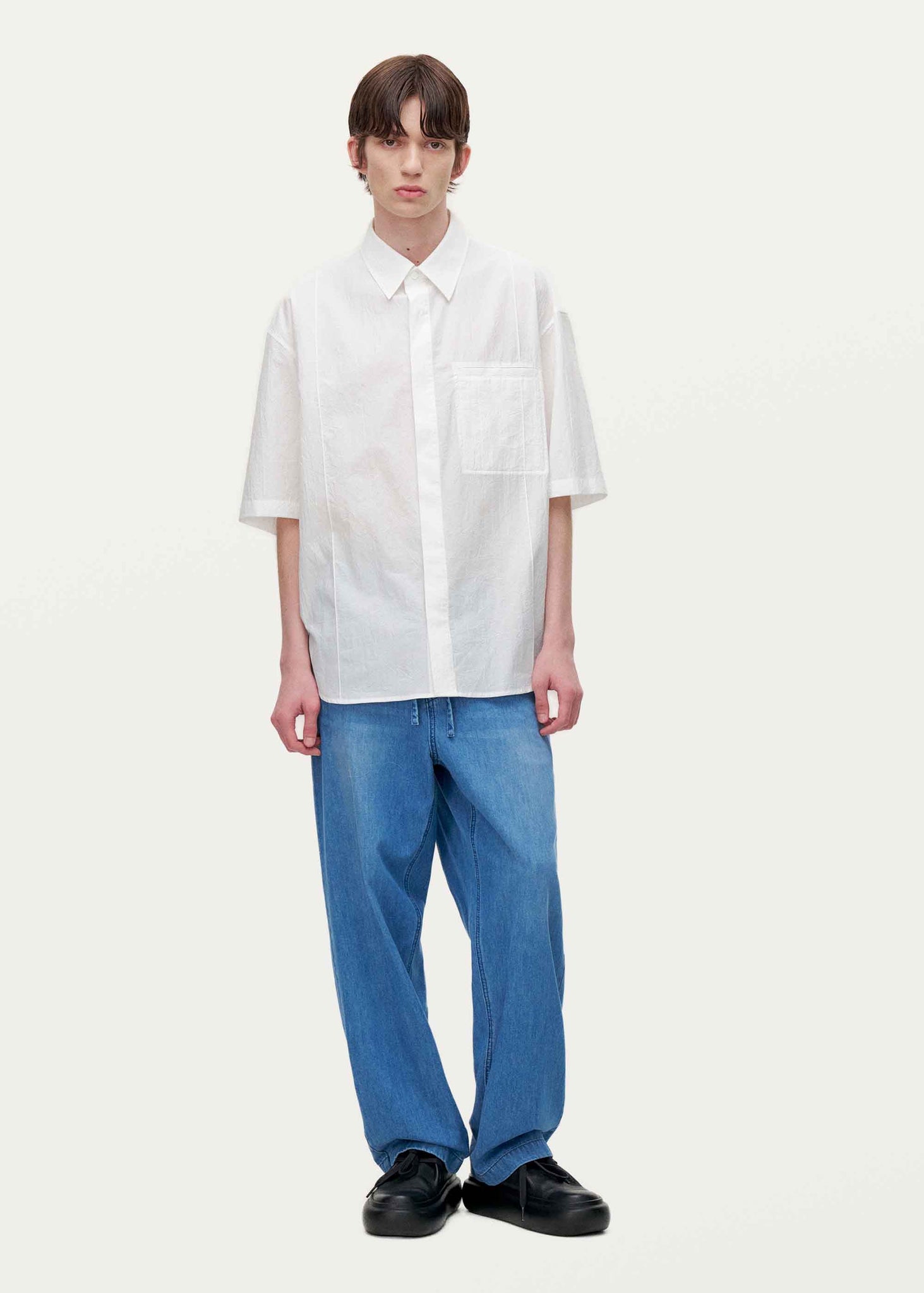 White Crinkle Shortsleeve Shirt