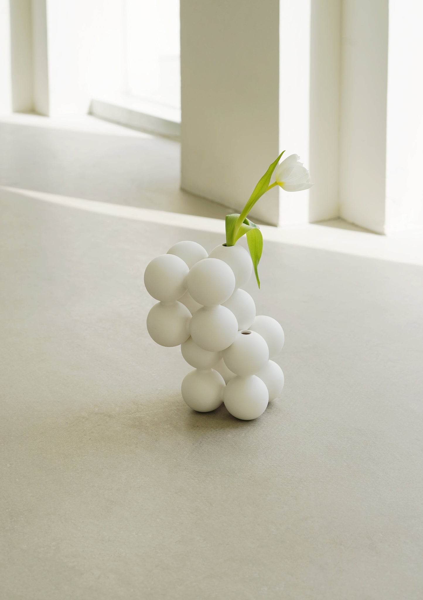 SUOMU: 2×2 Vase White - 157Moments